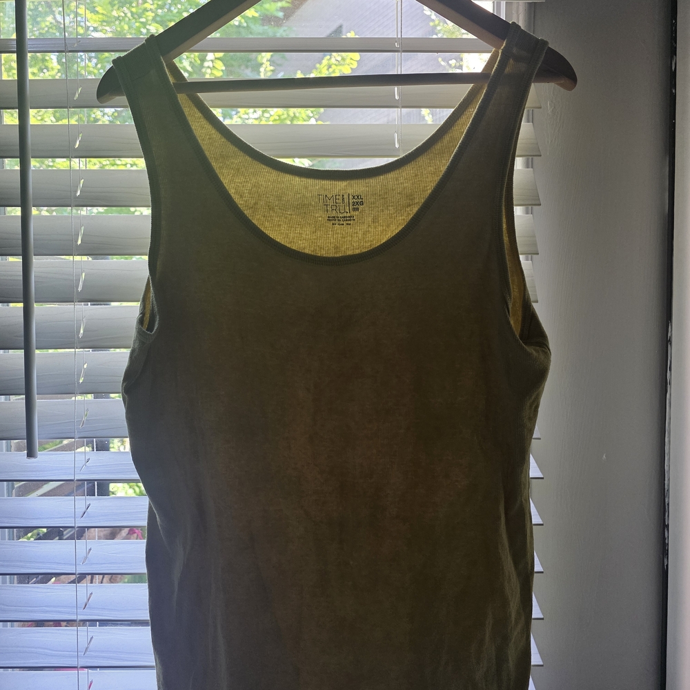 Women's Tank Top XXL Yellow Solid - Time and Tru